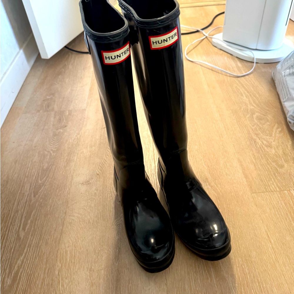 Hunter shiney boots